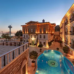 Seven Hills Palace & מלון איסטמבול
